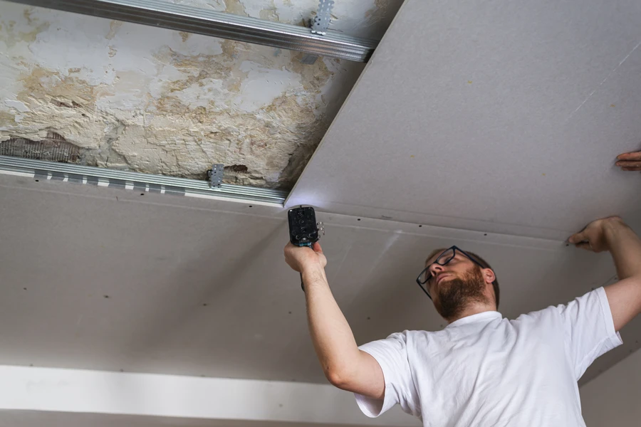 Drywall Repair Versus Full Replacement What You Need To Know Lawton, OK